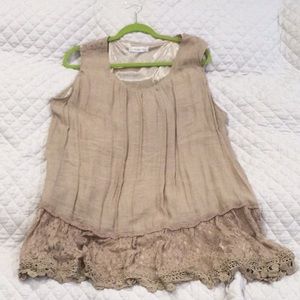 Paisley Vine beautiful mocha tank top silk lined with lace ruffle, size 2X